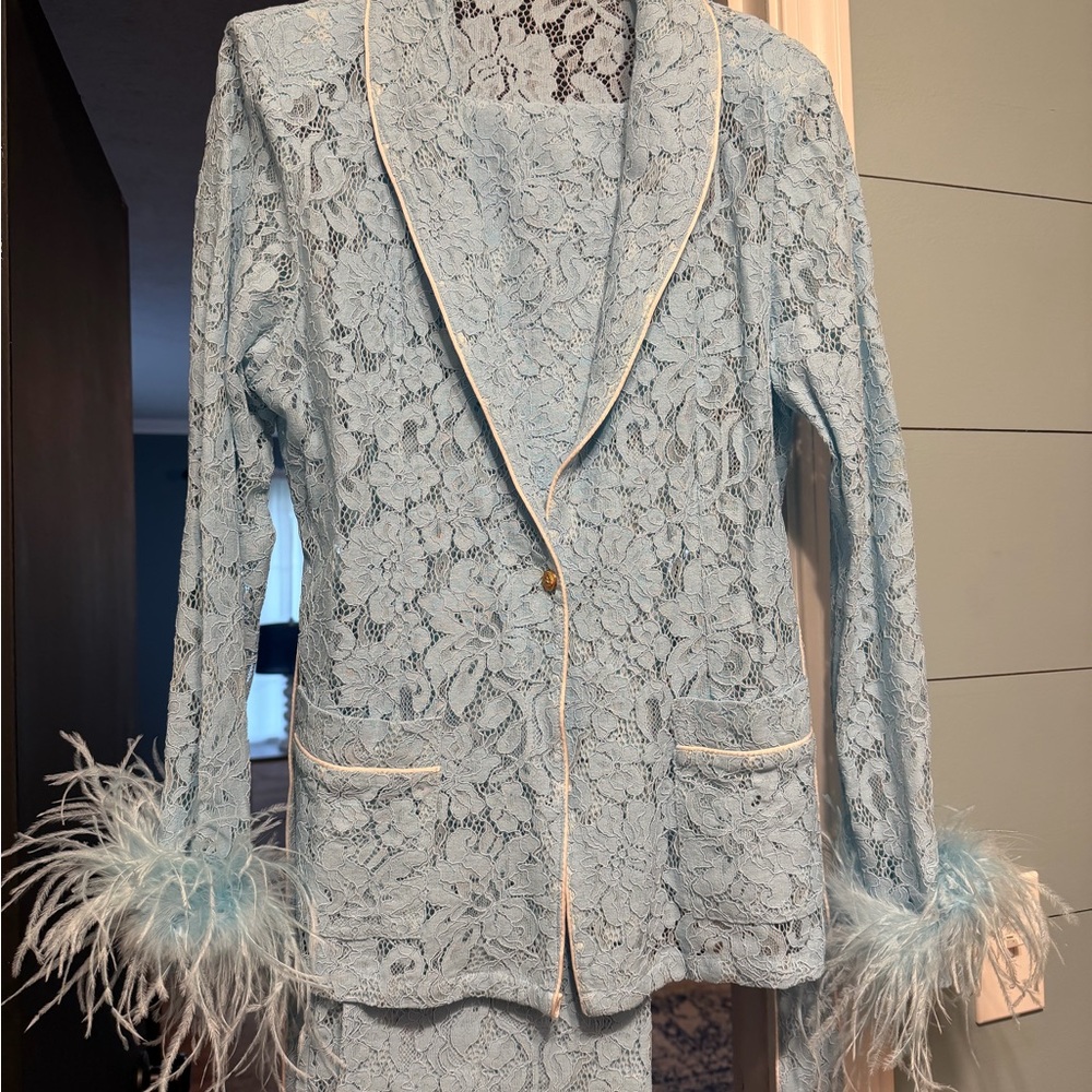 Elegant Lace Blue Jacket/Pants with Feather Cuffs